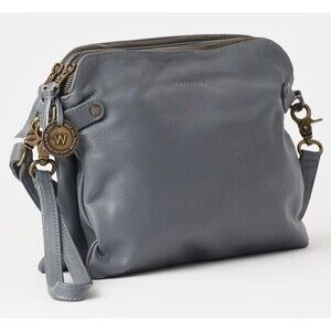 Wanderers Travel Co. Venetian Passport Crossbody 100% Leather Purse Bag